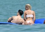 Halsey and G-Eazy PDA on Yacht in Miami March 2018 POPSUGAR 