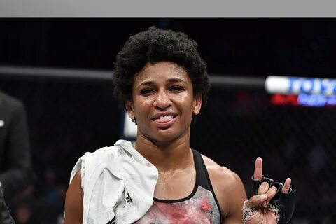 Angela Hill UFC