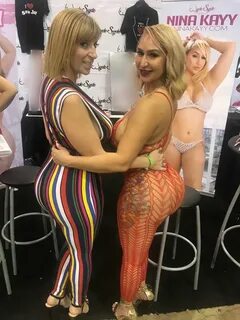 Sara Jay Official on Twitter: "Exxxotica was amazing 🤩 can't