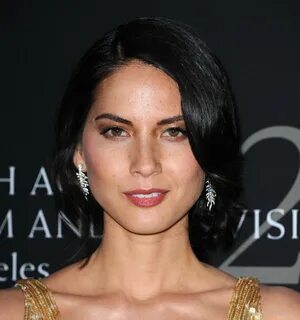 Olivia Munn Short Hairstyle For Party