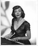 Marie Windsor in The Sniper (1952) Marie windsor, Hollywood 