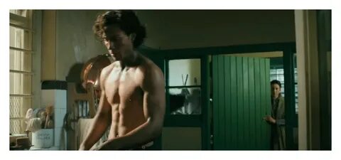 The Stars Come Out To Play: Aaron Johnson - Shirtless in "Al