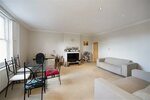 Haverstock Hill, Belsize Park, London, NW3 3 bed duplex to r