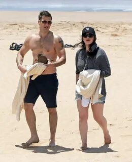 Kat Dennings in Shorts at a Beach in Maui - May 2014 Kat den