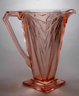 Art Déco Indiana Glass Pyramid Pitcher 1926-1932 Art deco gl