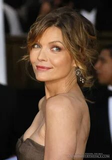 Michelle Pfeiffer photo #72816 Celebs-Place.com