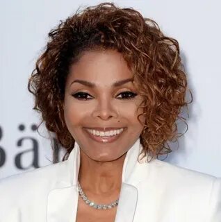 Janet Jackson Biography,Measurements,Height,Age,Net Worth - 