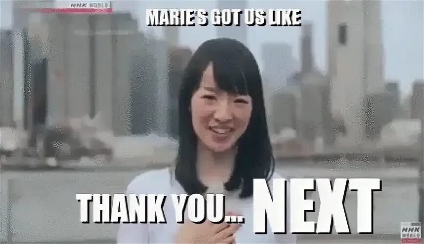 Marie Kondo GIF - Marie Kondo Thank - Descubre & Comparte GI