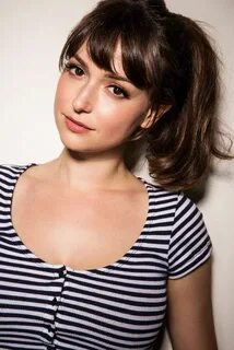 Milana Vayntrub Brunette beauty, Beautiful celebrities, Girl