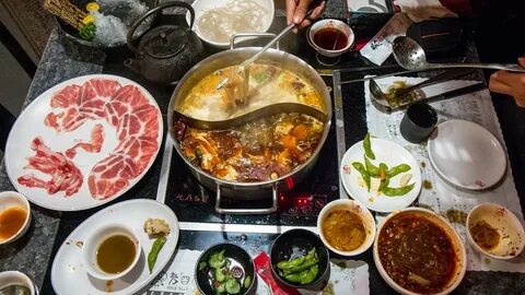 MOUTH-NUMBING Sichuan Hot Pot in Taipei, Taiwan (Day 9) - Yo