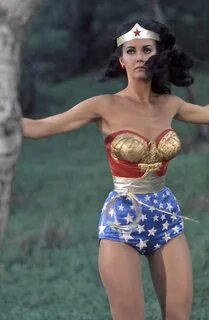 Slice of Cheesecake: Lynda Carter as Wonder Woman, pictorial