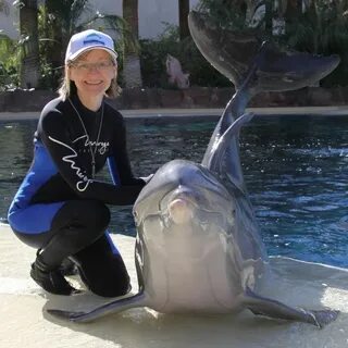 My day as a dolphin trainer Dolphin trainer, Dolphins, Train