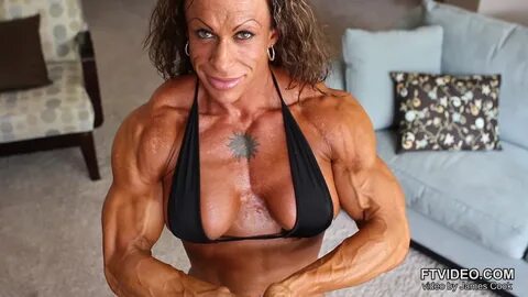 FTVideo.com female bodybuilders flexing, video clips, photos