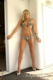 Michelle Beadle in Bikini - Body, Height, Weight, Nationalit