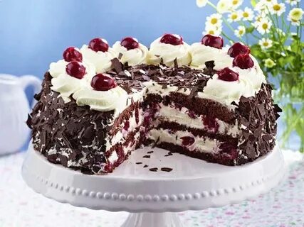 Schwarzwälder Kirschtorte - das klassische Rezept Schwarzwäl