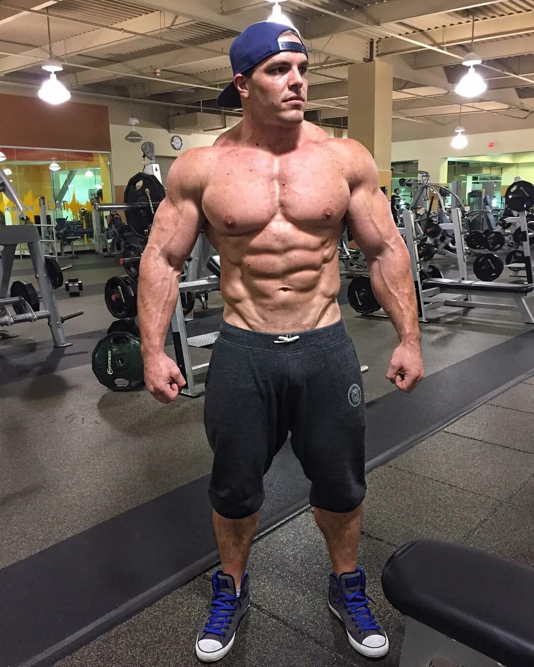 Bradly Castleberry в Instagram: "Crushed my chest workout. 