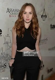 537 Camryn Grimes Photos and Premium High Res Pictures - Get