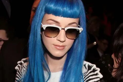 60 Surprising Blue Hair Color Photos + Dye Tutorial - Yve-St