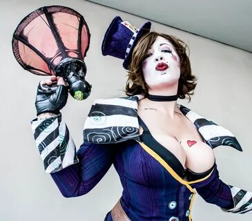 Mad Moxxi By Belle Chere - Cosplay World