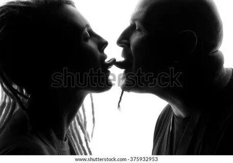 Стоковая фотография 375932953: Kiss Kissing Male Female Coup
