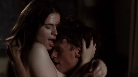 Hayley Atwell In The Pillars Of The Earth - Celebrity Oopies