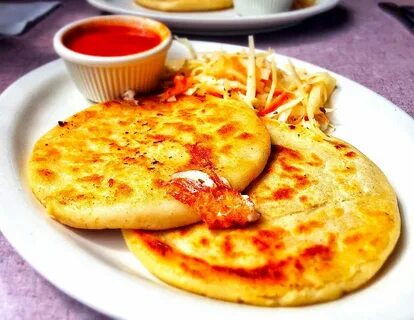 The Hirshon El Salvadoran Pupusas - ✮ The Food Dictator ✮