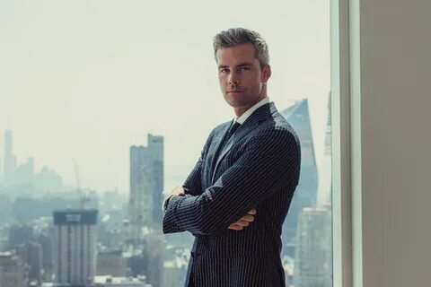 File:Ryan Serhant 2018.jpg - Wikimedia Commons