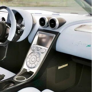Estreia mundial - Koenigsegg Agera S avistado em Hong Kong - Razão.