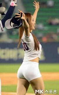 #hot #korean #baseball #babe ス ポ-ツ 女 子, ビ キ ニ モ デ ル, 美 し い ア