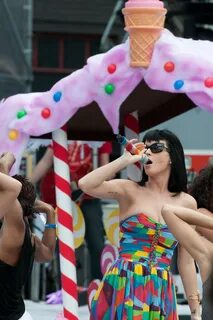 File:Katy Perry @ MuchMusic Video Awards 2010 Soundcheck 13.
