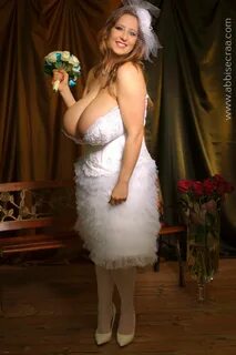 The best wedding dresses for big boobs big busts - Hot Naked