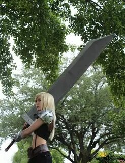 Female Cloud FF7 Cloud cosplay, Cloud strife cosplay, Final 