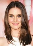 Alison Brie Plastic Surgery before and after Plastic Surgery