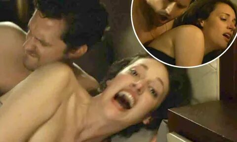 Phoebe waller bridge naked ✔ Phoebe Burgess suffers wardrobe