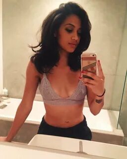 51 Sexy Samantha Logan Boobs Pictures Which Are Basically As