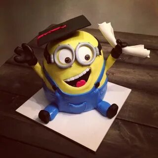 graduation minion cake Minion cake, Graduation cakes, Gradua