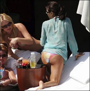 PixelBomb.com - Eva Longoria exposed her bikini - exposed pi