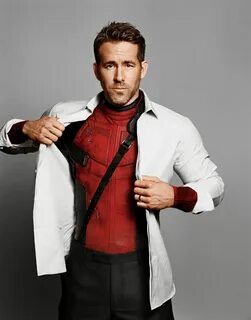 Ryan Reynolds on his Deadpool Obsession, Meeting Blake Livel