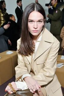 ANNA BREWSTER at Chloe Show at Paris Fashion Week 03/01/2018