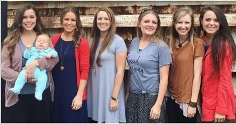 Jinger Duggar's Wardrobe Choices Sparked Controversy With Fa