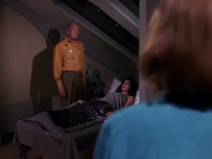 3x03 - The Survivors - TrekCore 'Star Trek: TNG' HD Screenca