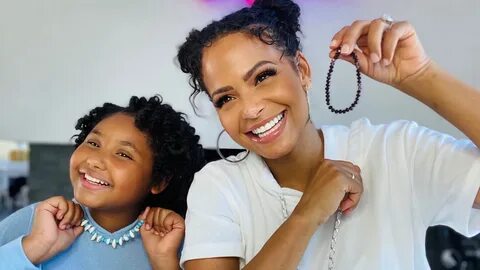 Kin - Christina Milian Makes Trendy Jewelry with Daughter Vi