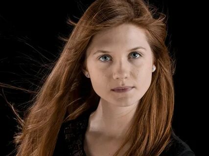 Обои - Bonnie Wright (Бонни Райт) - Звезды мирового кино