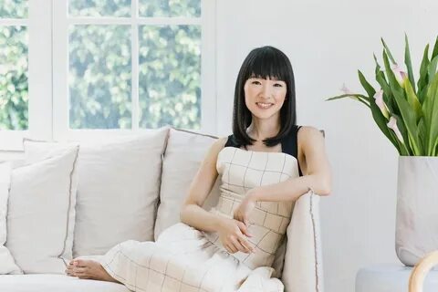 The Three Things Marie Kondo Brings on the Plane - WSJ