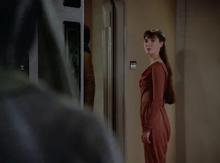 2x10 - The Dauphin - TrekCore 'Star Trek: TNG' HD Screencap 