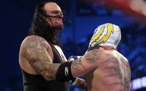 Confirmado: Rey Mysterio vs Undertaker para el PPV Royal Rum