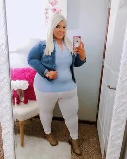Big Beautiful Belly Babes: Fluffy Barbie