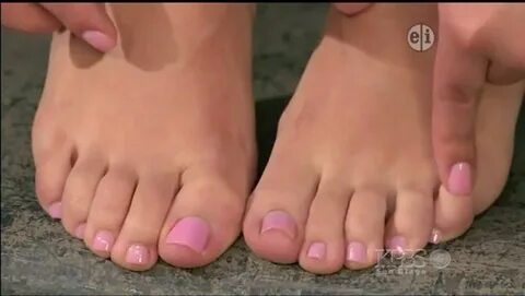 File:Desiree-Casado-Feet-316818.jpg - Real Feet Wiki