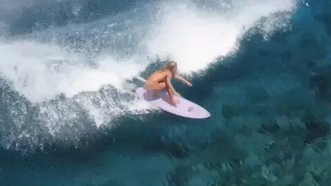 Pro big wave surfer Felicity Palmateer goes on a NUDE surfin