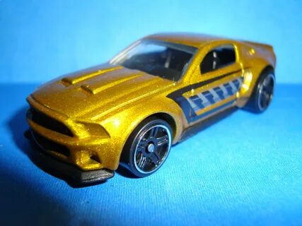 Ford Mustang 2014 Custom (Hot Wheels Police Pursuit 5 2015. 